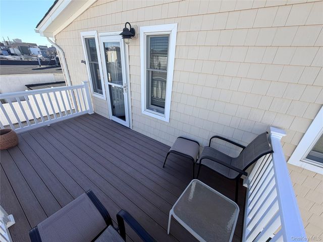 65 New Hampshire Street, Long Beach, NY 11561