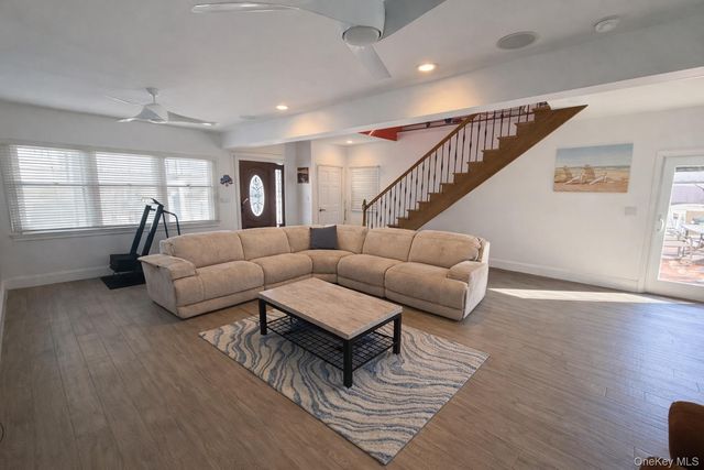 65 New Hampshire Street, Long Beach, NY 11561