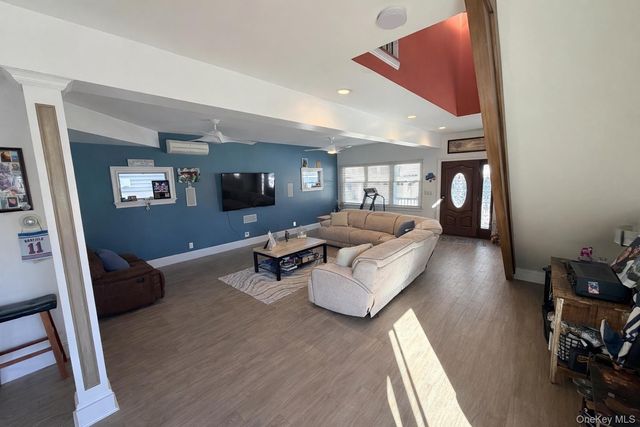 65 New Hampshire Street, Long Beach, NY 11561