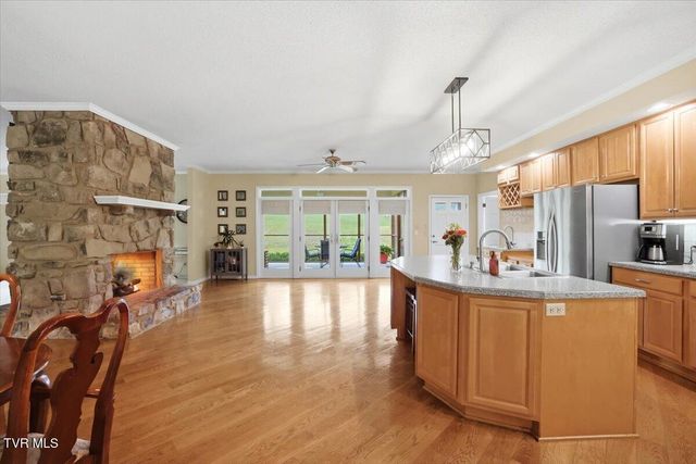 165 Fairway Drive, Greeneville, TN 37743