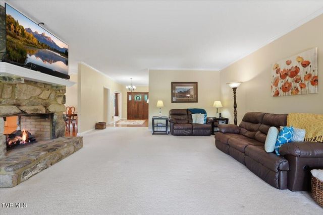 165 Fairway Drive, Greeneville, TN 37743
