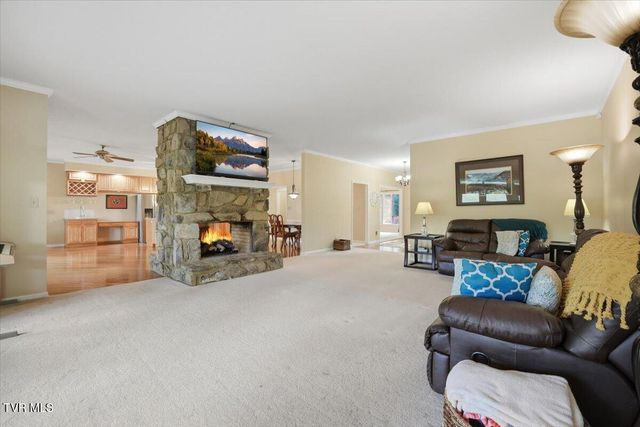 165 Fairway Drive, Greeneville, TN 37743