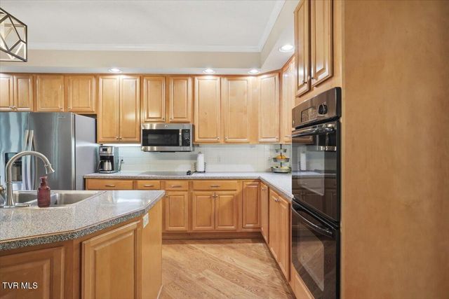 165 Fairway Drive, Greeneville, TN 37743