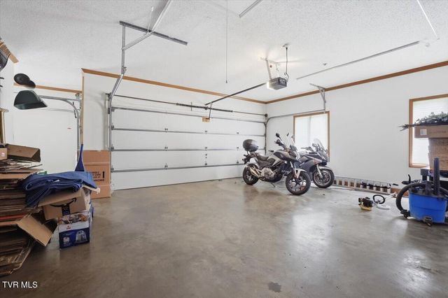 165 Fairway Drive, Greeneville, TN 37743