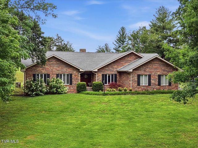 165 Fairway Drive, Greeneville, TN 37743