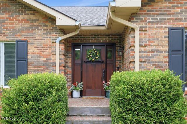 165 Fairway Drive, Greeneville, TN 37743