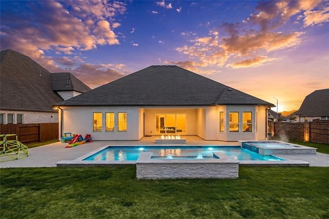 6203 Silver Lake Lane, Manvel, TX 77578