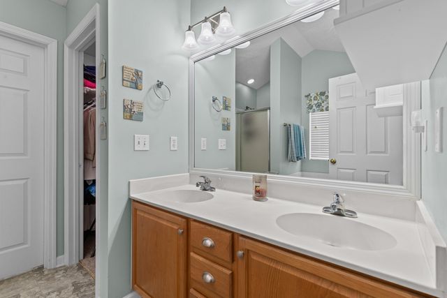 1037 Cobblestone Boulevard, Summerville, SC 29486