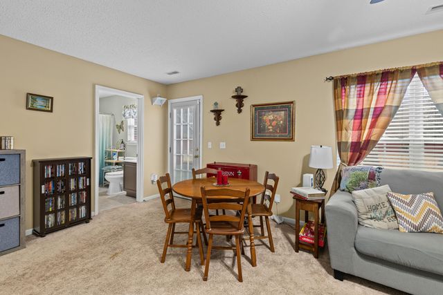 1037 Cobblestone Boulevard, Summerville, SC 29486