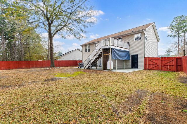 1037 Cobblestone Boulevard, Summerville, SC 29486