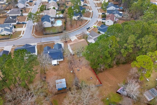 1037 Cobblestone Boulevard, Summerville, SC 29486