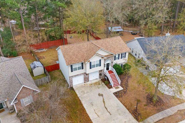 1037 Cobblestone Boulevard, Summerville, SC 29486