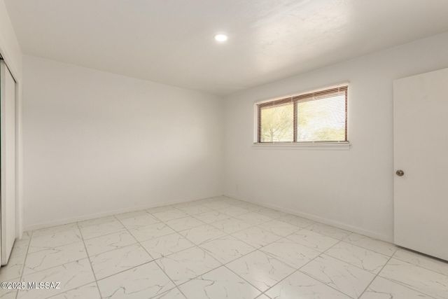 2550 N Van Buren Avenue, Tucson, AZ 85712