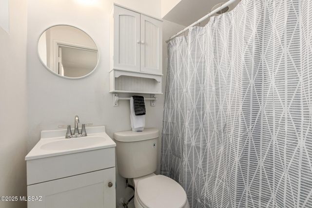 2550 N Van Buren Avenue, Tucson, AZ 85712