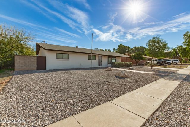 2550 N Van Buren Avenue, Tucson, AZ 85712