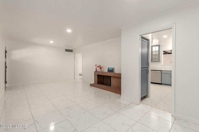 2550 N Van Buren Avenue, Tucson, AZ 85712