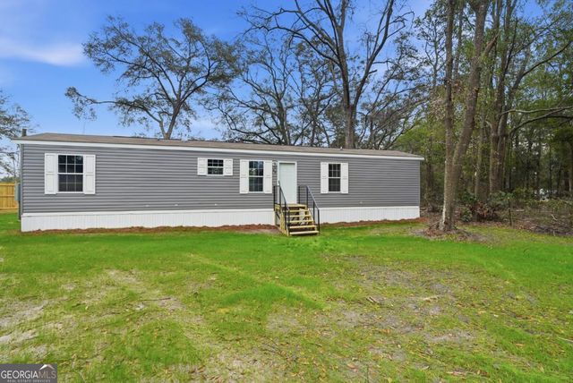 94 Thrasher Lane E, Jesup, GA 31545