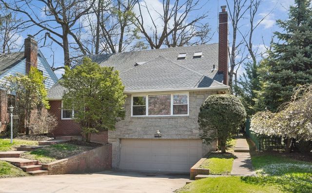 199-18 Epsom Course, Holliswood, NY 11423