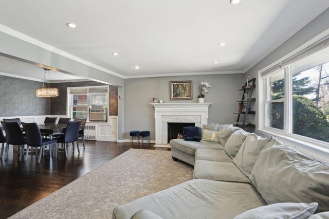199-18 Epsom Course, Holliswood, NY 11423