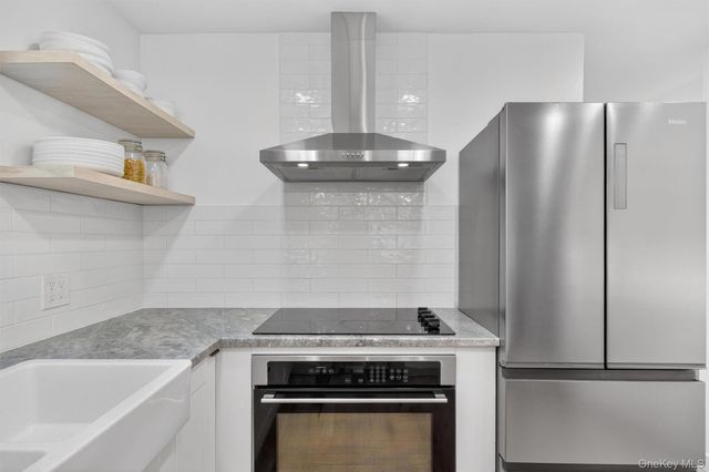 28 Eastern Parkway, Poughkeepsie, NY 12603