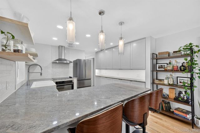 28 Eastern Parkway, Poughkeepsie, NY 12603