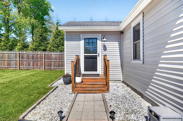 28 Eastern Parkway, Poughkeepsie, NY 12603