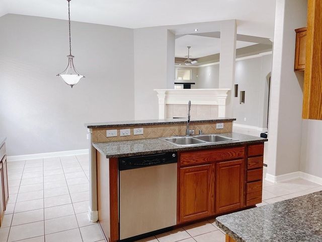 2630 Canyon Falls, Manvel, TX 77578