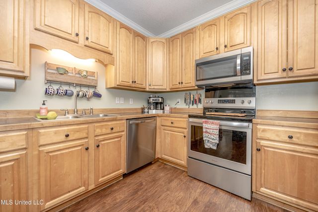 13109 Little Bluff Drive, Vancleave, MS 39565