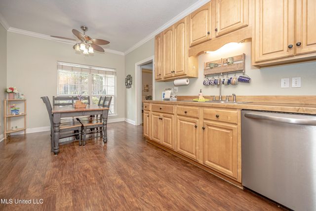 13109 Little Bluff Drive, Vancleave, MS 39565