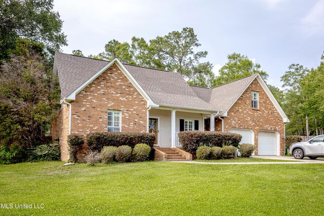 13109 Little Bluff Drive, Vancleave, MS 39565