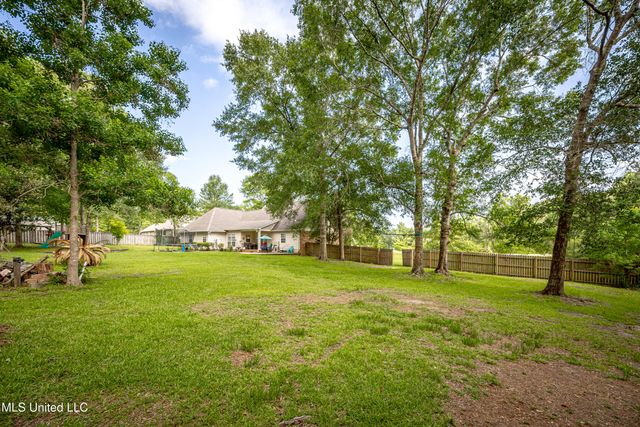 13109 Little Bluff Drive, Vancleave, MS 39565