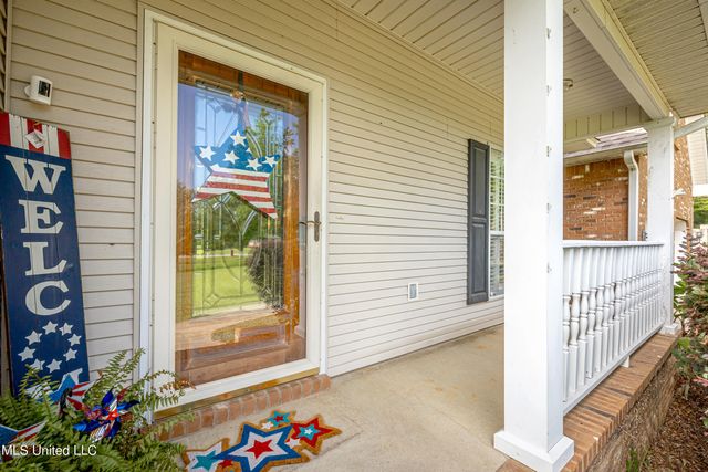 13109 Little Bluff Drive, Vancleave, MS 39565