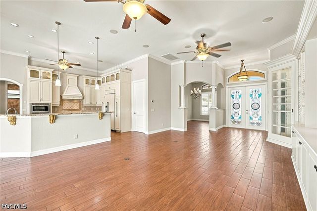5055 Sorrento CT, Cape Coral, FL 33904