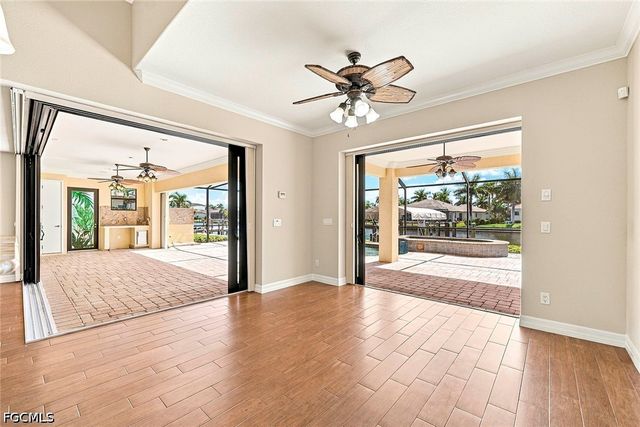 5055 Sorrento CT, Cape Coral, FL 33904