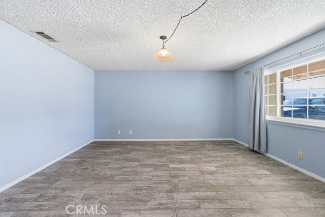 18502 Danbury Avenue, Hesperia, CA 92345