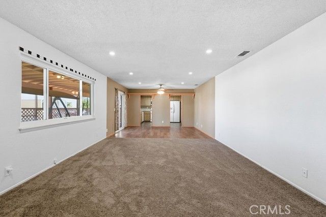 18502 Danbury Avenue, Hesperia, CA 92345