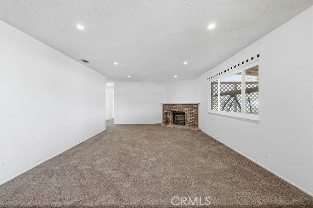 18502 Danbury Avenue, Hesperia, CA 92345