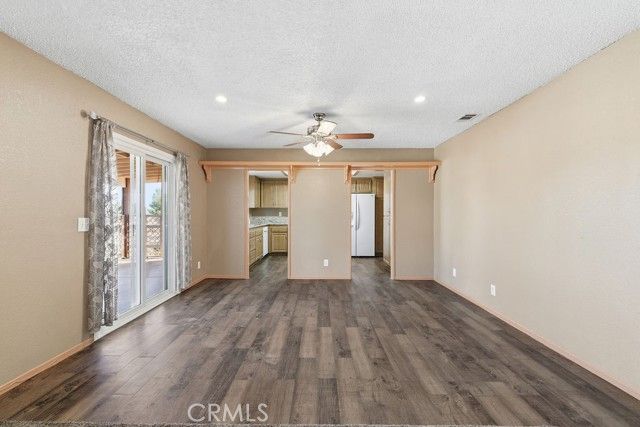 18502 Danbury Avenue, Hesperia, CA 92345