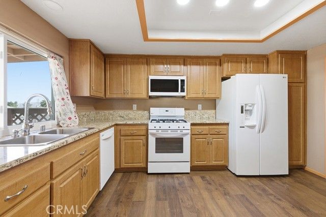 18502 Danbury Avenue, Hesperia, CA 92345