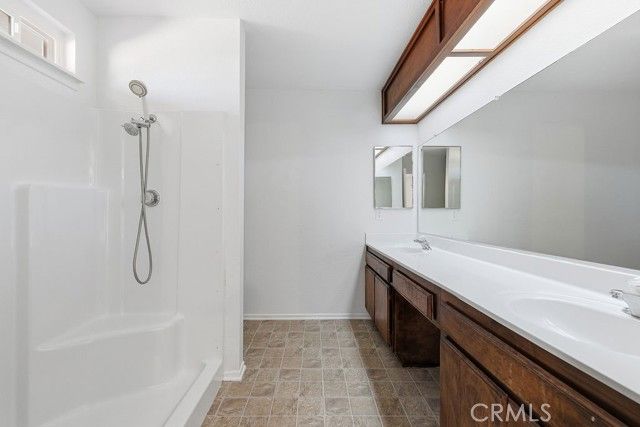 18502 Danbury Avenue, Hesperia, CA 92345