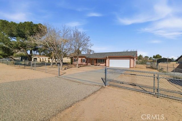 18502 Danbury Avenue, Hesperia, CA 92345