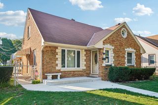 2571 S 62nd STREET, Milwaukee, WI 53219