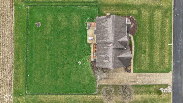 3627 S Southway Drive, New Palestine, IN 46163