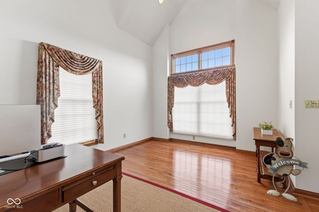 3627 S Southway Drive, New Palestine, IN 46163