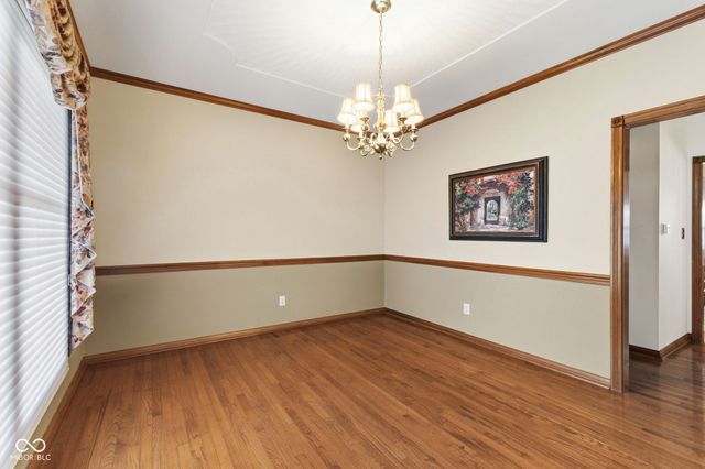 3627 S Southway Drive, New Palestine, IN 46163