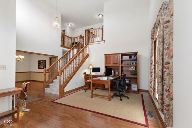 3627 S Southway Drive, New Palestine, IN 46163