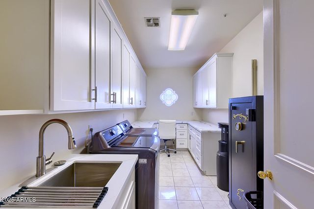 11155 E GOLD DUST Avenue, Scottsdale, AZ 85259