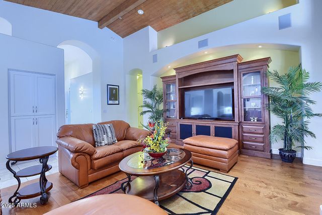 11155 E GOLD DUST Avenue, Scottsdale, AZ 85259