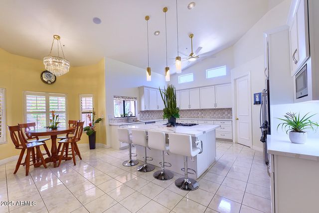 11155 E GOLD DUST Avenue, Scottsdale, AZ 85259