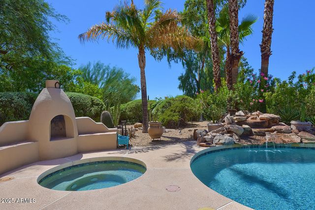 11155 E GOLD DUST Avenue, Scottsdale, AZ 85259